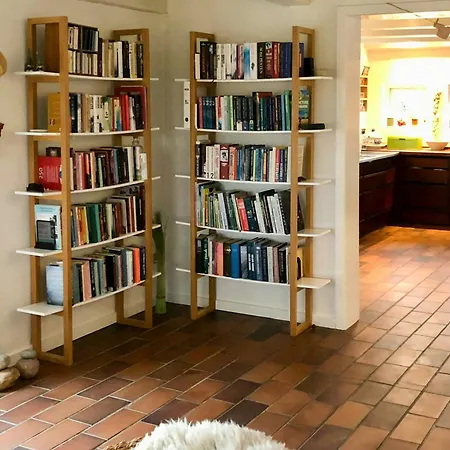 Historic House With Beautiful View On South Funen Vakantiehuis *